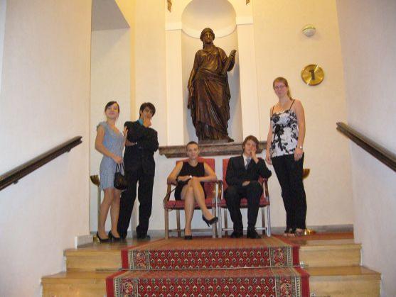 Jednu z cen Via Bona převzali studenti broumovského gymnázia