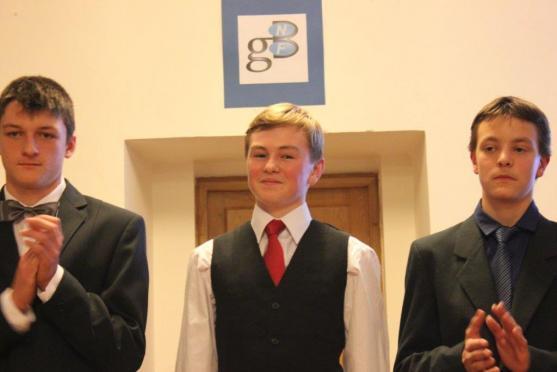 Sourozenci Novotní tančí v klubu TAK Dance Krok v Hradci Králové 