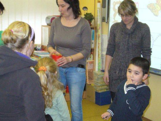 Budoucí prvňáčci si prohlédli Masarykovu základní školu v Broumově