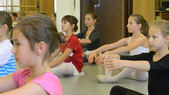 Broumovské tanečnice si rozšířily pohybový slovník 