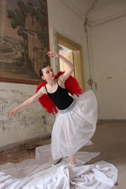 Skupina baletek Heleny Ogriščenkové připravuje vystoupení v historickém prostředí broumovského kláštera 