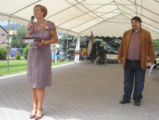 Český herec a spisovatel Tomáš Magnusek se stal patronem Domova důchodců v Polici nad Metují