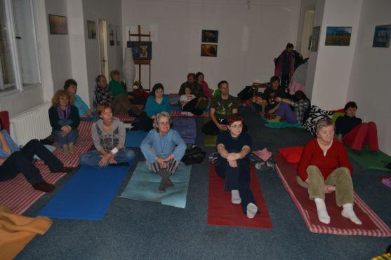 Relaxace při tibetských miskách s Waltrem Erberem 