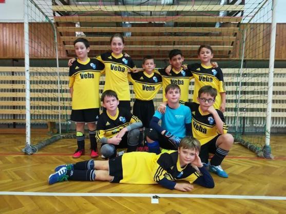 První zimní úspěch fotbalistů Slovanu. Starší přípravka třetí ve Vamberku 