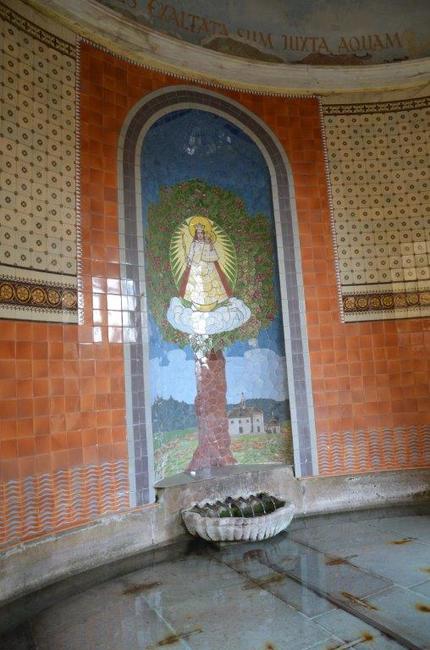 Z Radvanic přes tajemné Jestřebí hory do historických Malých Svatoňovic