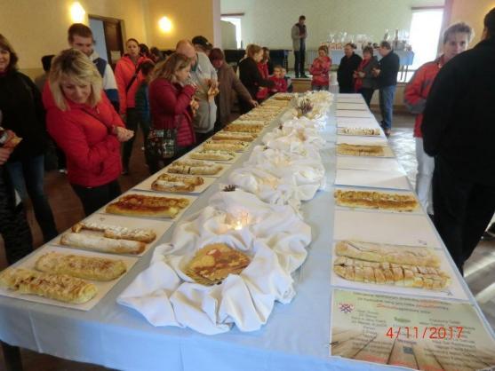 Šonovským kulturním domem voněl štrúdl