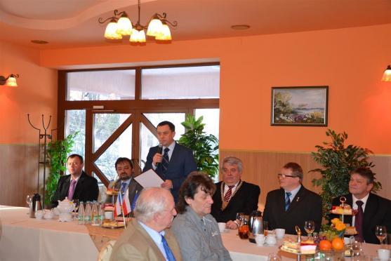 Broumovští radní oslavili v Nowe Rudě 20 let spolupráce