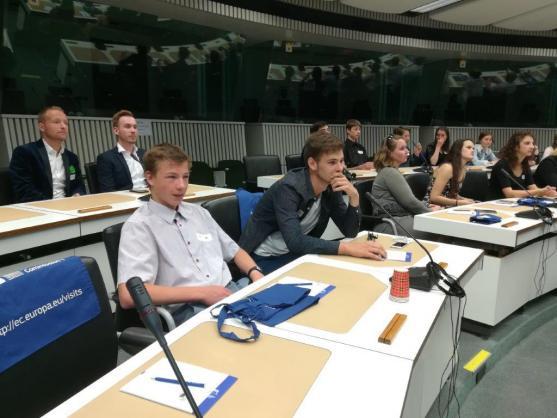 Mladí katolíci z broumovské a teplické farnosti navštívili Brusel