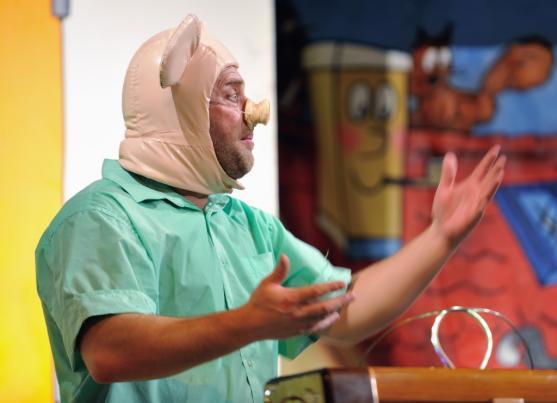 Pohádkový Čtyřlístek vyprodal divadlo do posledního místa