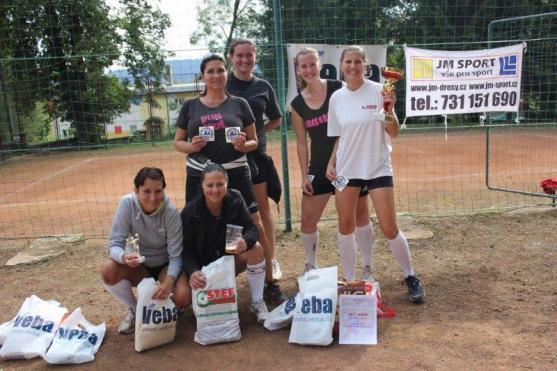 Volejbalový Memoriál a hudební Rockstock v Broumově slibuje příjemný den