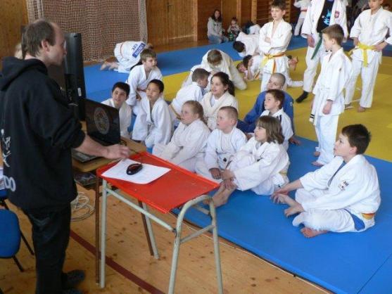 Na Memoriálu Svatopluka Frödeho mělo svoji premiéru třináct broumovských judistů