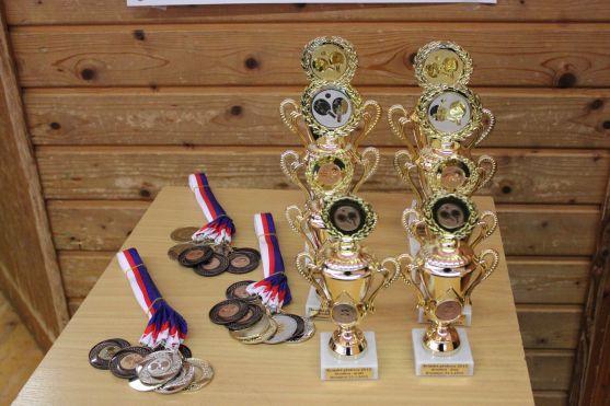 V Broumově hrálo stolní tenis šest hráčů a hráček z první stovky českého žebříčku