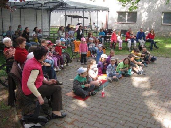 V Pellyho parku se konaly doprovodné akce turistického pochodu Polický vandr