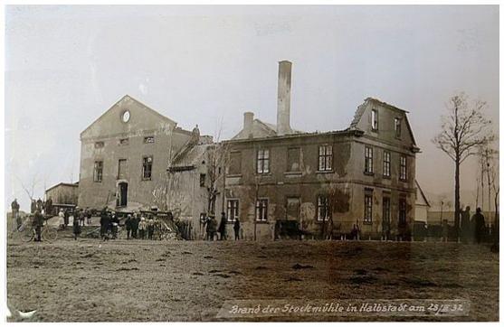 Muzeum Broumovska vystavuje předměty a archiválie mapující historii a vznik místních hasičských sborů