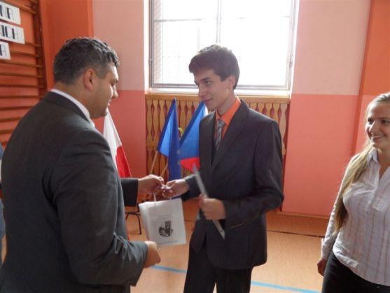 Ve vědomostní soutěži o Česku a Polsku zvítězil v české sekci student kvinty broumovského gymnázia Vojtěch Strnad