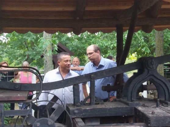 Hejtman Jiří Štěpán a radní Pavel Hečko jsou na návštěvě v srbském Banátu