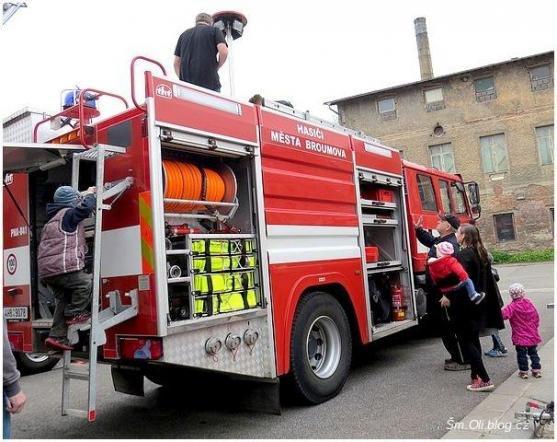 Broumovské hasiče přišlo při Dnech otevřených dveří navštívit téměř 400 lidí