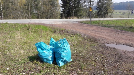 Broumovští skauti znovu uklízeli