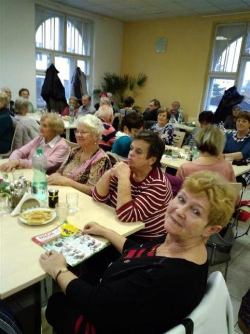 Mikulášskou zábavou ukončil klub seniorů Radost zase jeden rok