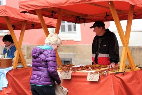 Broumovský klášter přivítal jaro Velikonočním trhem