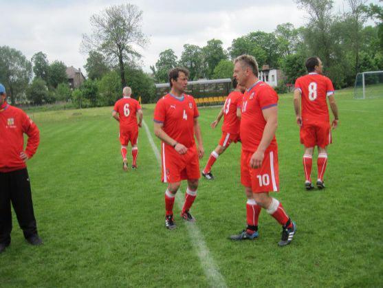 Česká fotbalová reprezentace starostů dnes nastoupí v semifinále Eura proti Itálii