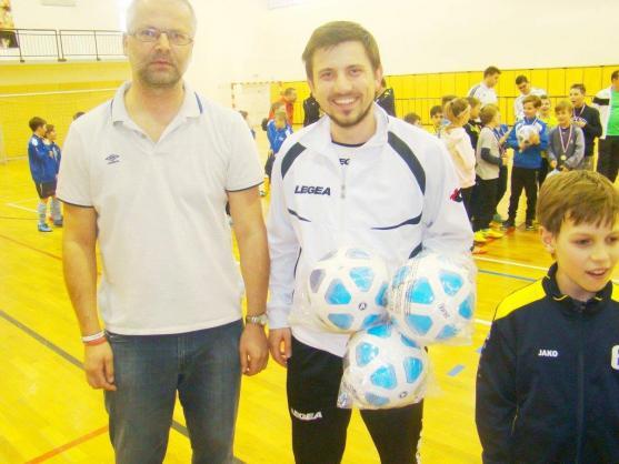 Broumovský fotbal měl zastoupení v mezikrajském finále Zimní halové ligy