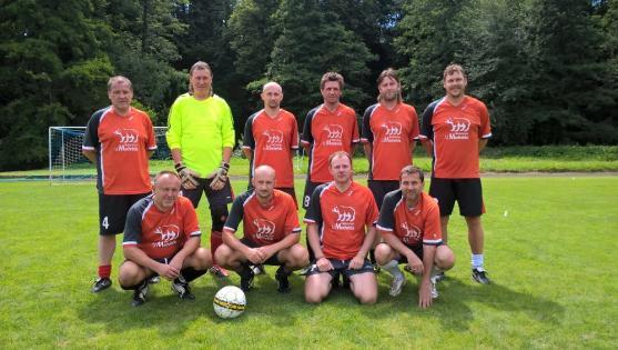 Fotbalový turnaj starých gard o Pohár Teplických skal vyhrál tým Broumova