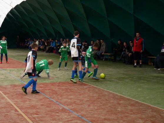 Halový fotbalový turnaj mladších žáků v Teplicích nad Metují vyhrál Slovan Broumov