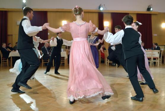Velkolepý start plesové sezony ve městě. Dvě stovky návštěvníků na Plese města jsou toho důkazem