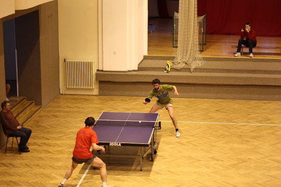 Neporažený Karel Gombarčík ml. se stal vítězem turnaje ve stolním tenise v Červeném Kostelci