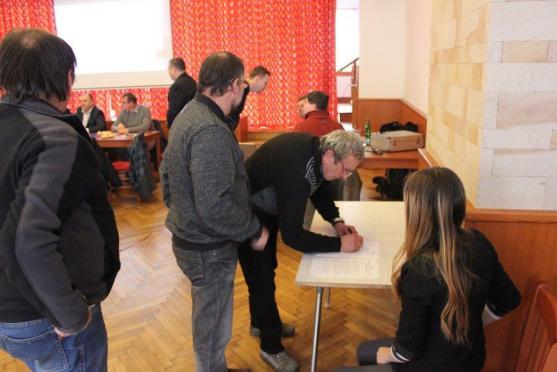 Starostové Broumovska odmítají průzkum i těžbu uranu a metanu v sousedním Polsku