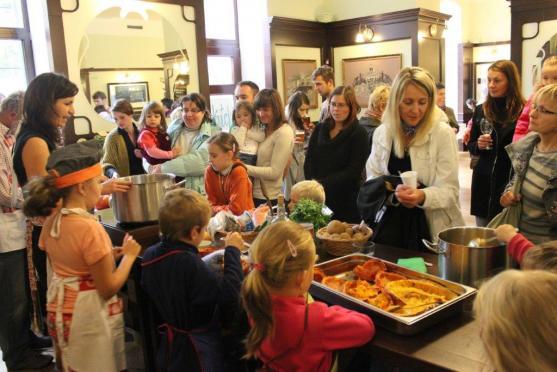 Na Dýňových slavnostech v Centru Walzel předvedly kuchařky svoji nekonečnou fantazii
