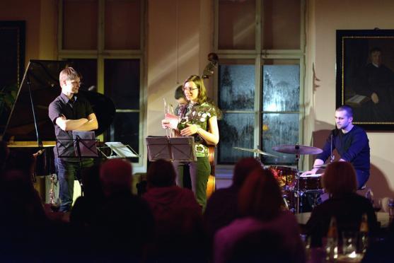 V klášterní Kreslírně vystoupili držitelé ceny Anděl 2012 - skupina Inner Spaces 