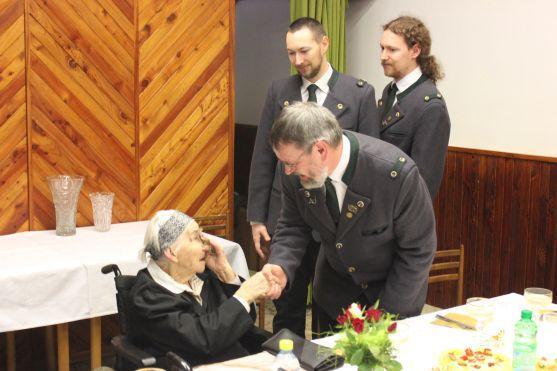 Narodila se za císaře Josefa a zažila 11 prezidentů. Anna Němcová oslavila sté narozeniny