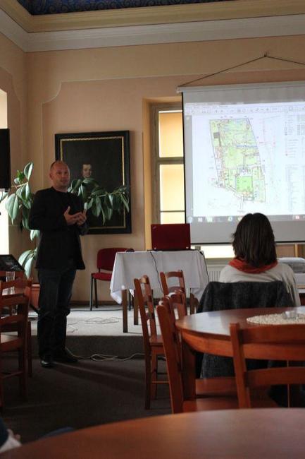 Benediktinské opatství v Broumově seznámilo veřejnost s rozsahem obnovy klášterní zahrady 