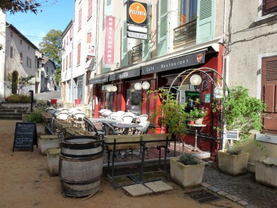 Pečená husa versus kohout na víně aneb Čecha prezervativy nepotěší 