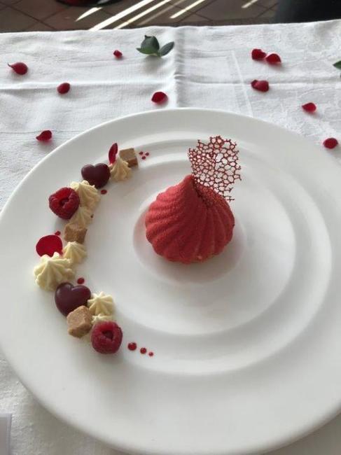 Když musíte vyklidit šatní skříň kvůli cukrářským přístrojům 