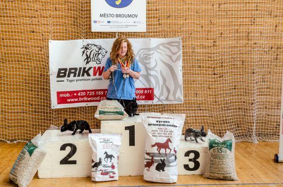 V Broumově závodili králíci 