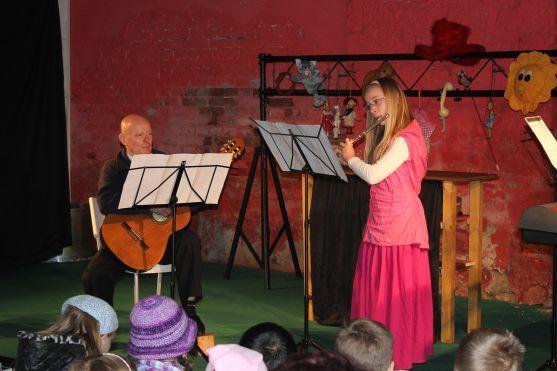 Divadlo Zahrada* naposledy poskytlo své přístřeší kulturní akci. Kulturní sezóna v Broumově byla zahájena 