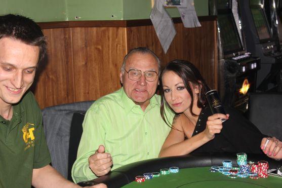 Fotoreportáž z návštěvy modelky Agáty Hanychové v Broumově 