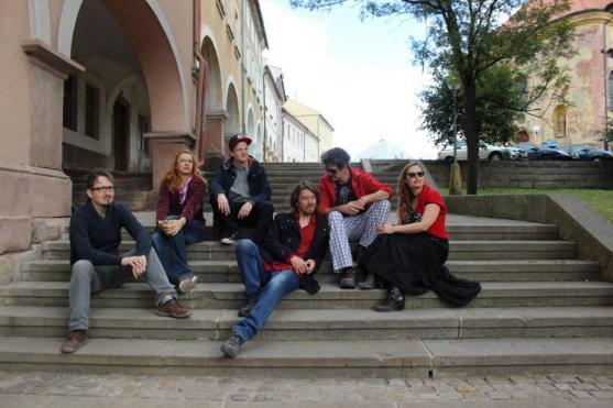 Jana Šteflíčková a Tlupa tlap na polické Terase 