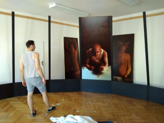 Broumovský rodák Jan Petrov vystavuje v Polici nad Metují