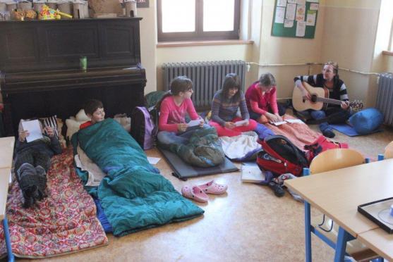 Do Noci s Andersenem se na Základní škole Hradební zapojilo více než sto dětí