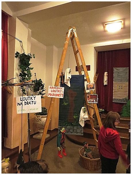 Výstava loutek, představení pro děti i pro dospělé. Taková byla Noc divadel v Broumově