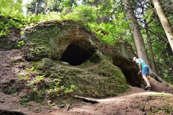 Ze Žacléře přes Liščí kameny na Stachelberg