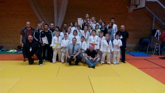 Zlatá olympijská medaile judisty Lukáše Krpálka motivuje. Na Pohár hejtmana do Broumova přijelo více než 200 mladých judistů