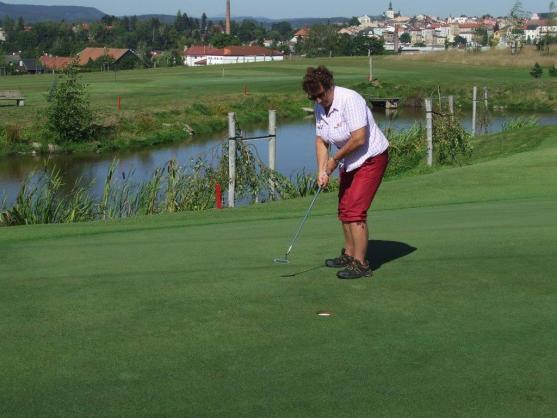 Knedlíky, otevřené dveře a spousta golfu uzavřely srpnové dění na Grosshofu