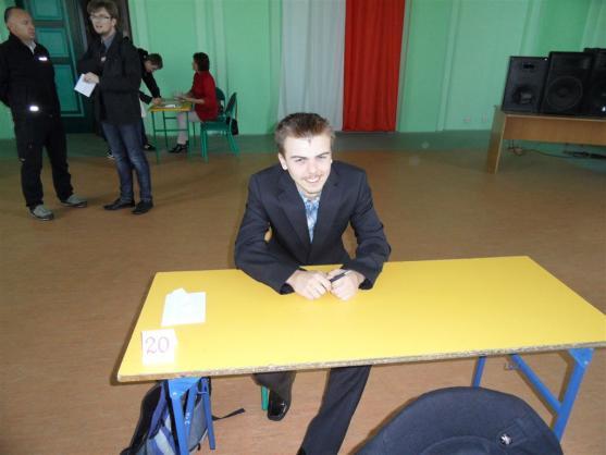 Tři broumovští gymnazisti se umístili v elitní pětici mezinárodní vědomostní soutěže