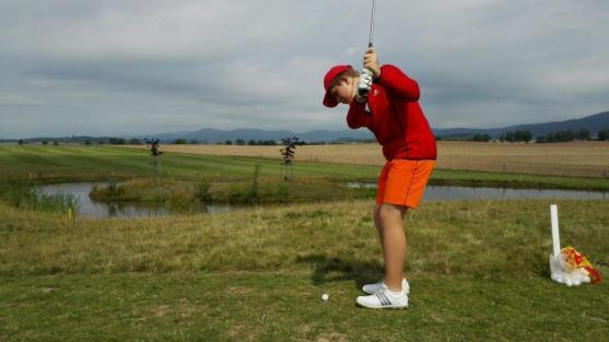 V golfovém areálu Grosshof v Broumově se opět konal prázdninový tábor pro děti a mládež