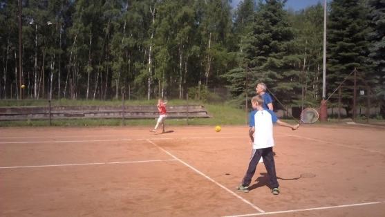 Hitem léta je tenisová školička